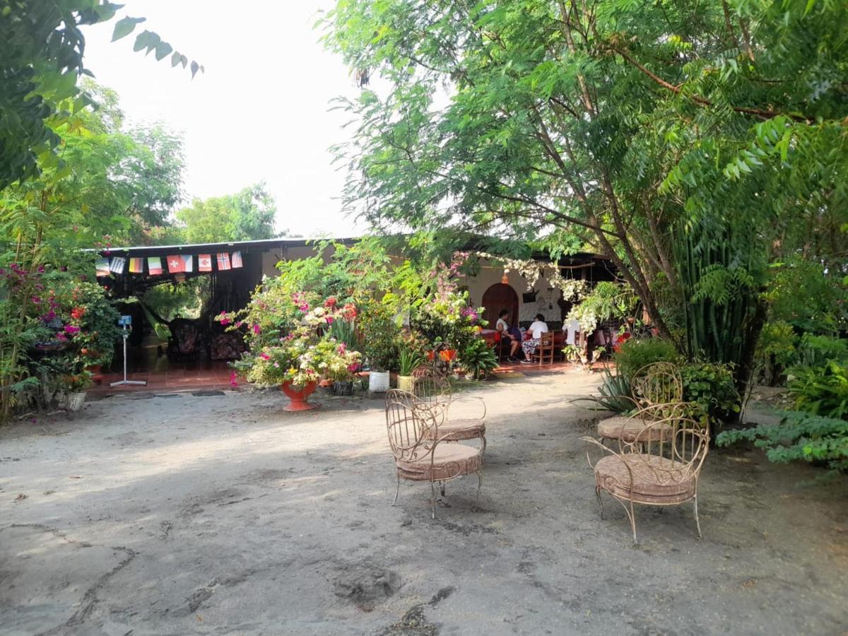 Alojamiento Casa De Campo Los Cactus Villavieja Exterior foto